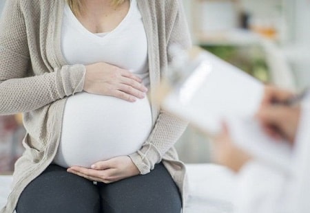 Bà bầu bị viêm phụ khoa có nên đặt thuốc trong lúc mang thai?